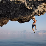 alex-honnold-oman-overhang